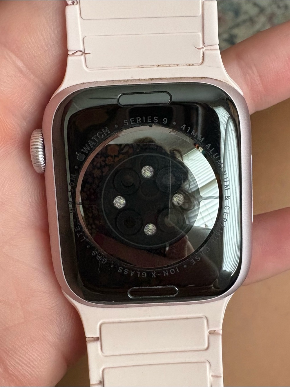 Apple Watch series 9 with gps + cellular - Picture 2 of 2